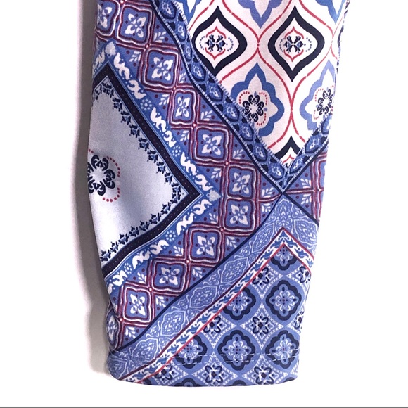 Guess Jumpsuit in Blue Pattern - Picture 5 of 7